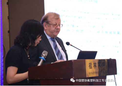 41e2653bd34e3cc79134d5396c28a3dc.png 1317228.png